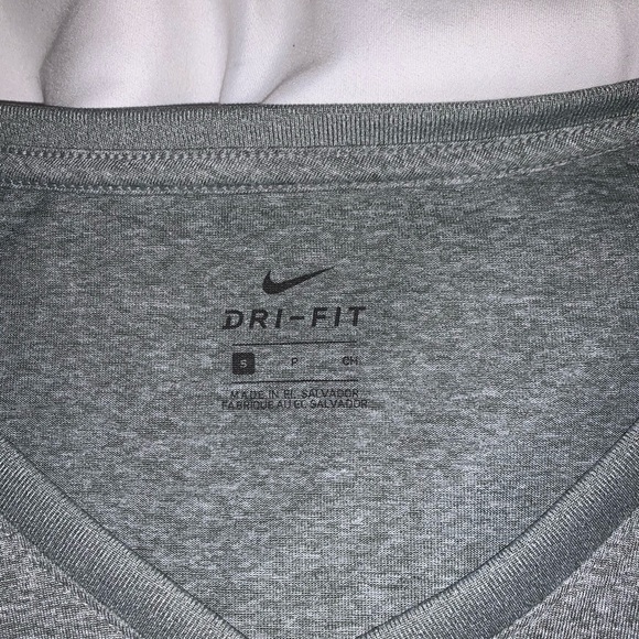 Dri fit - Picture 3 of 3